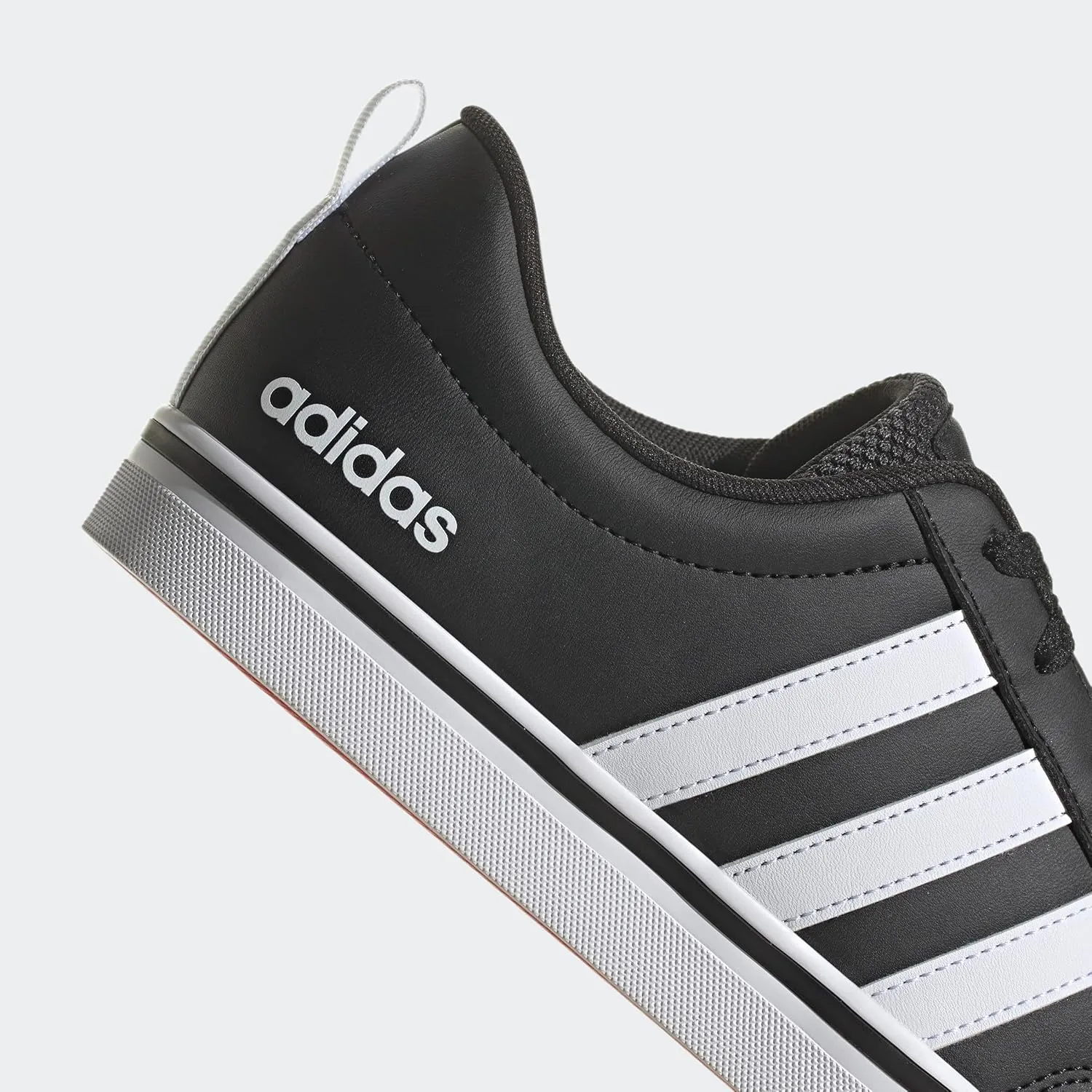 adidas Men's Sneaker