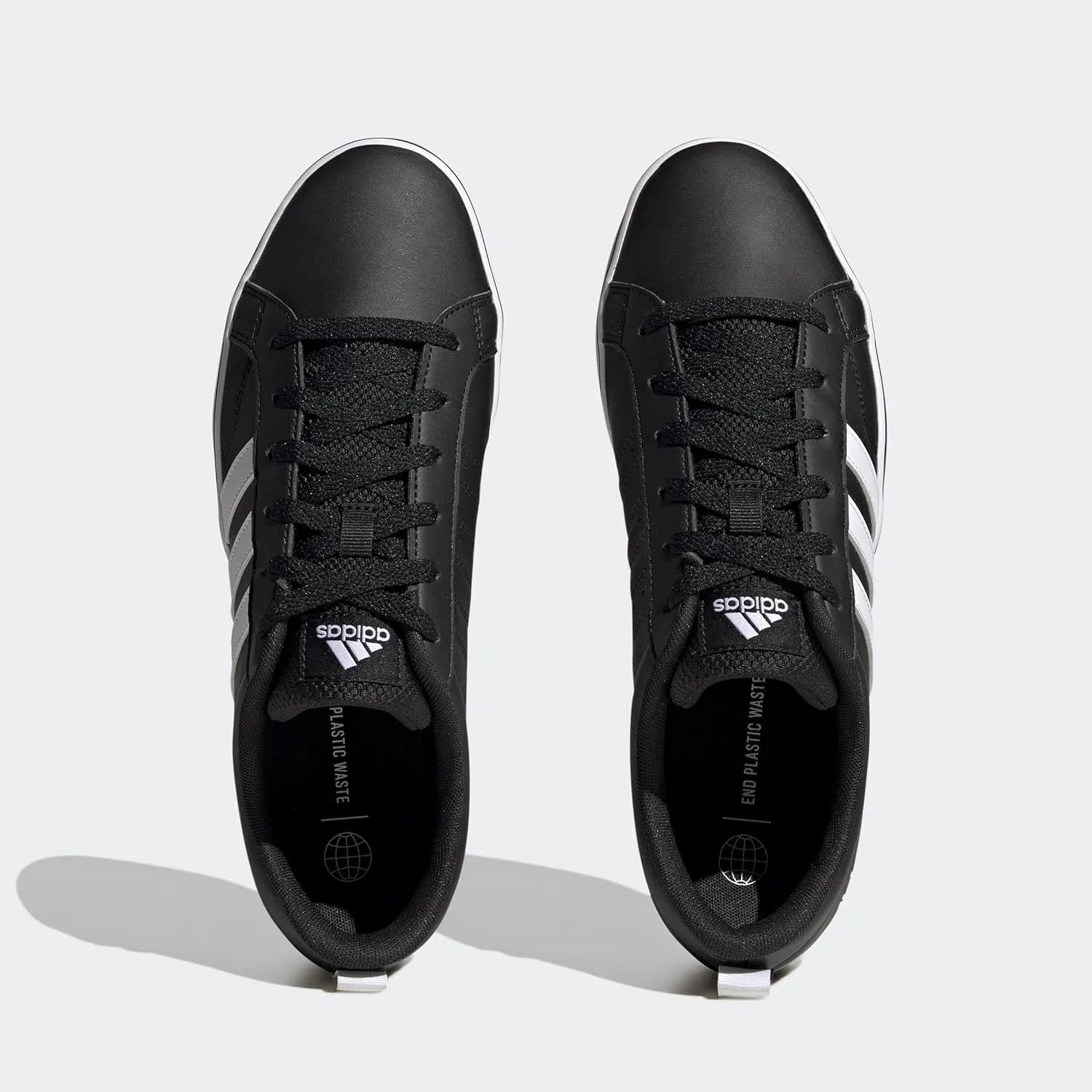adidas Men's Sneaker
