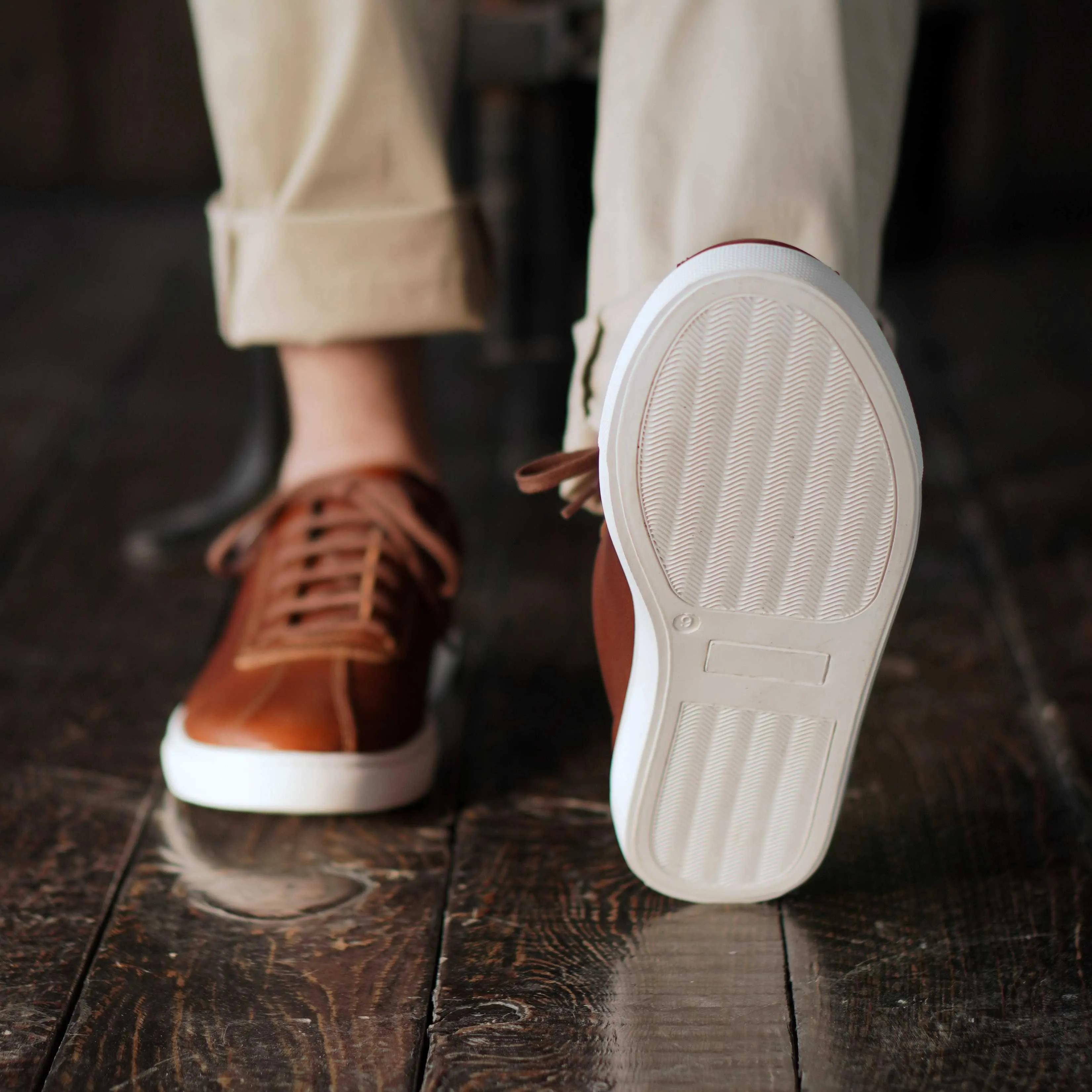 Austin Low Top Sneakers (Saddle Tan)