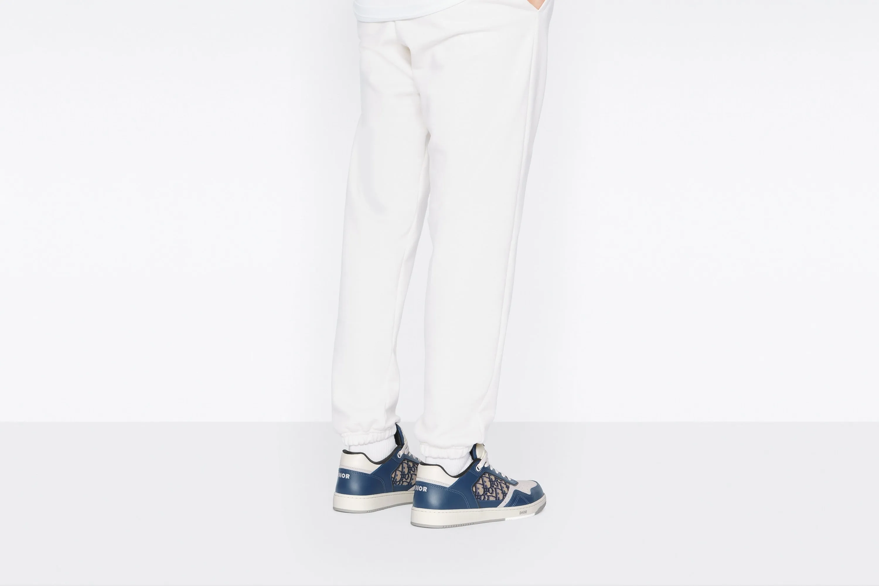 B27 Low-Top Sneaker • Blue, Cream and Dior Gray Smooth Calfskin with Beige and Black Dior Oblique Jacquard