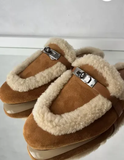 BNIB Hermes Oz Mule Shearling Naturel Suede/calfskin Palladium Hardware Size 38