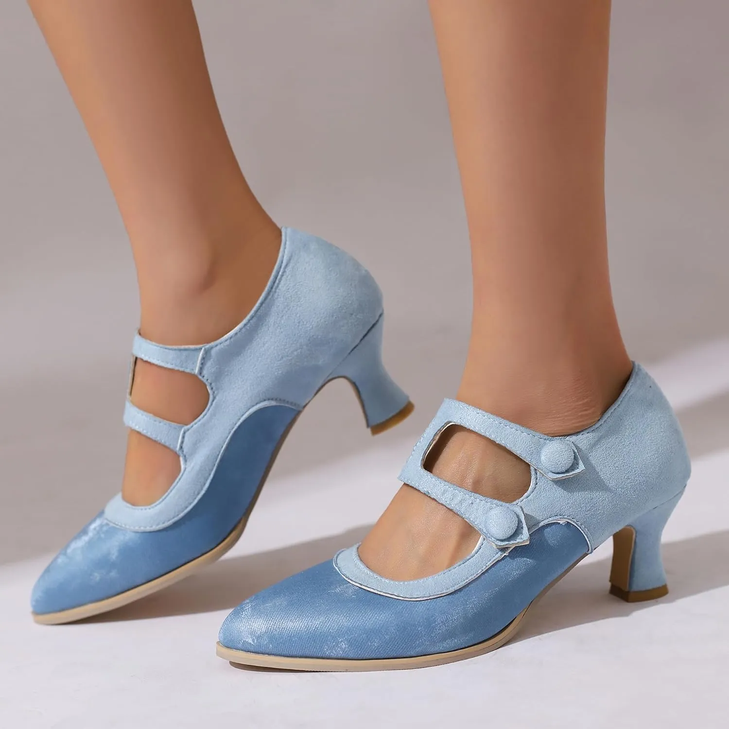 Classic Kitten Heel Pointed Toe Ankle Strap Women Shoes