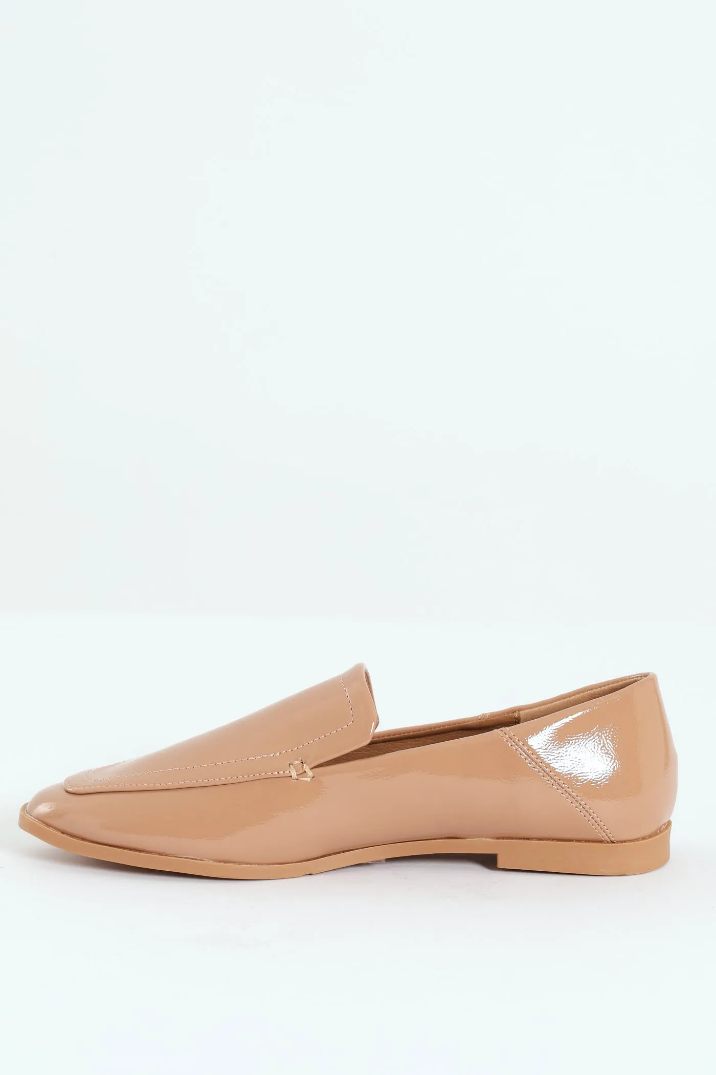 Crinkle Patent Plain Loafer - Natural