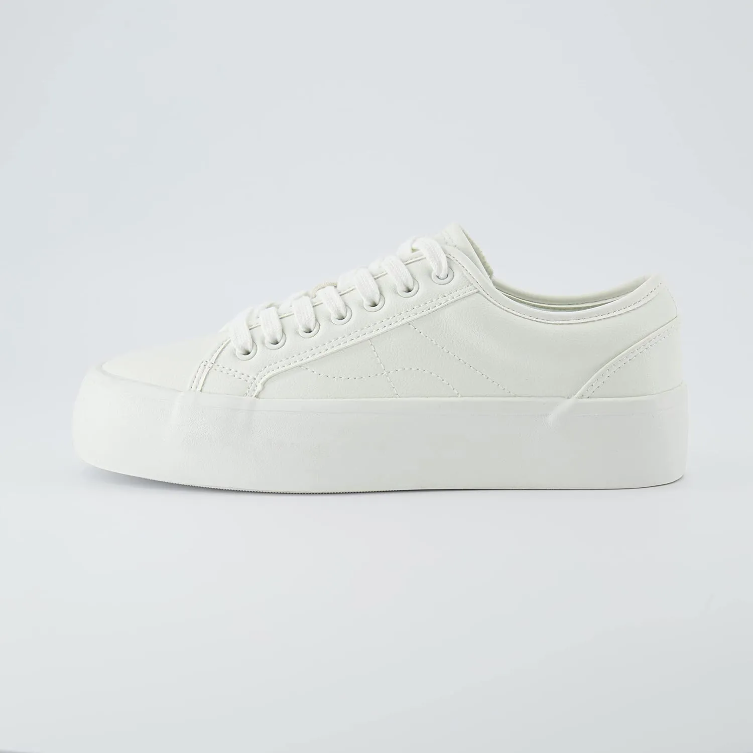 CUSHIONAIRE Women's Tag Low top Canvas Sneaker  Memory Foam