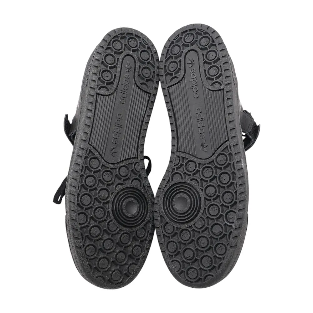 Forum Low Black Low Top Sneaker