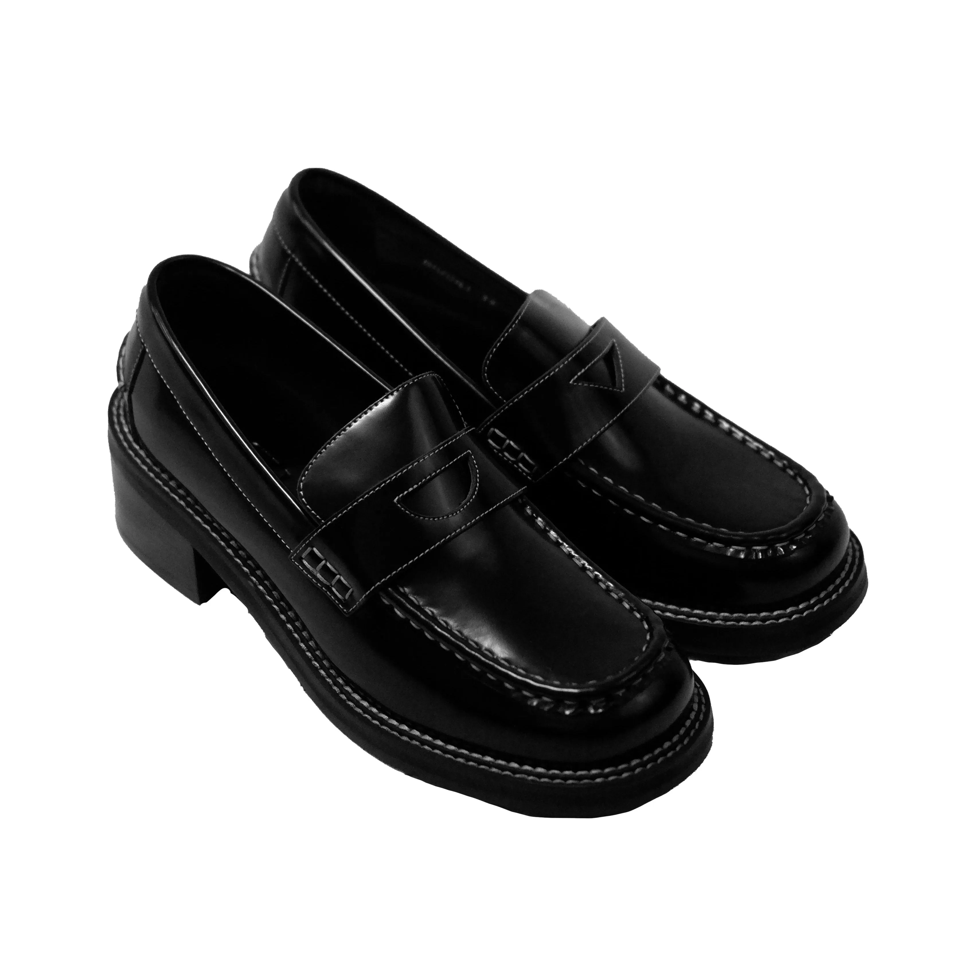 Gentlewoman 3.0 Women's Asymmetric Leather Loafer in Black