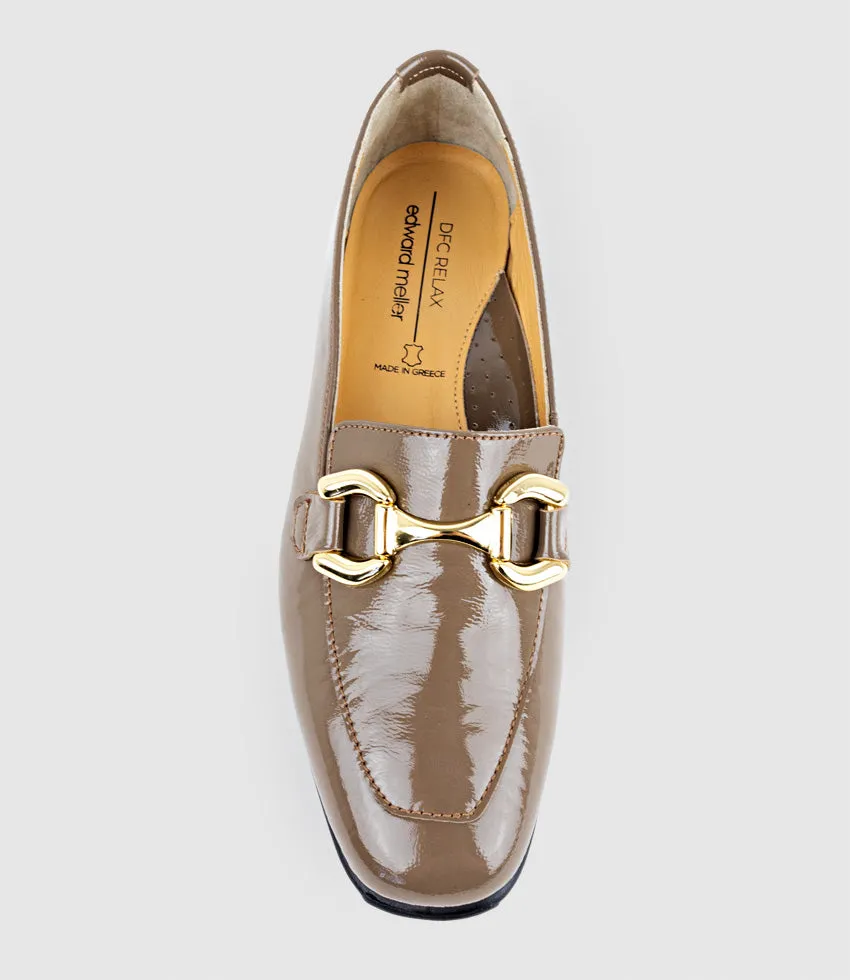 GWEN Comfort Loafer with Trim in Taupe Patent