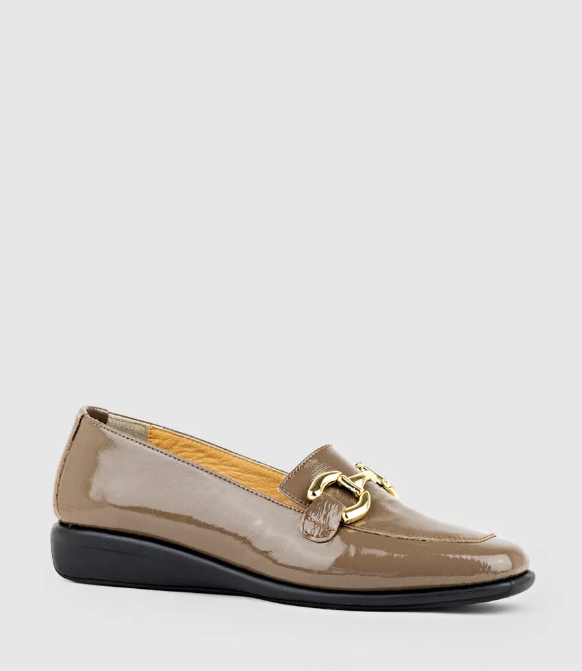GWEN Comfort Loafer with Trim in Taupe Patent