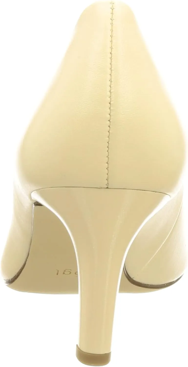 HÖGL Women's Closed-Toe Pumps