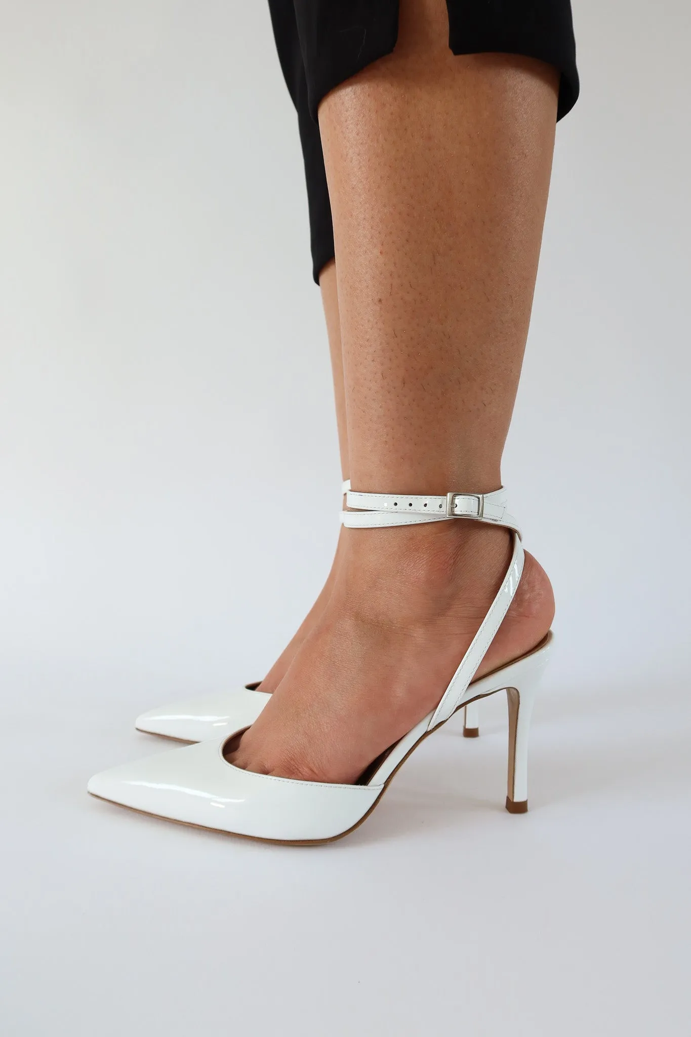 iris patent white pump
