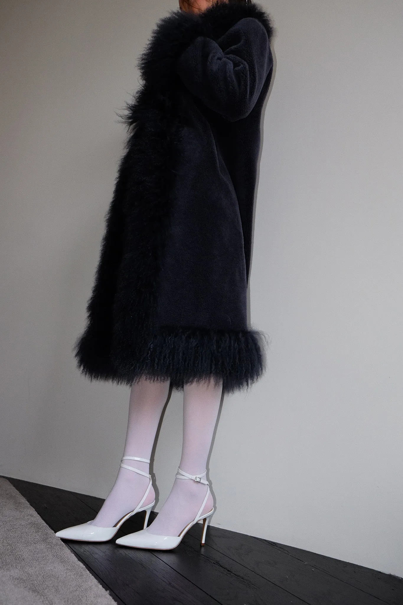 iris patent white pump