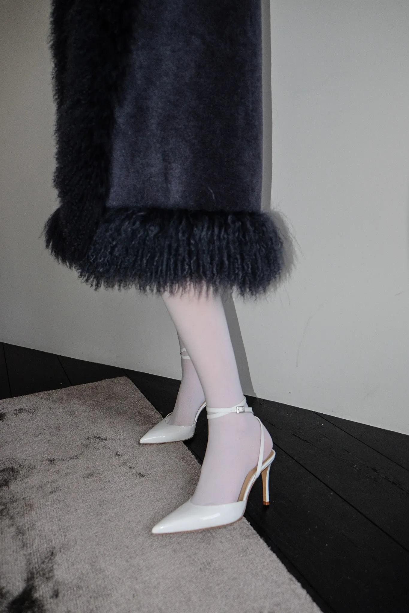 iris patent white pump