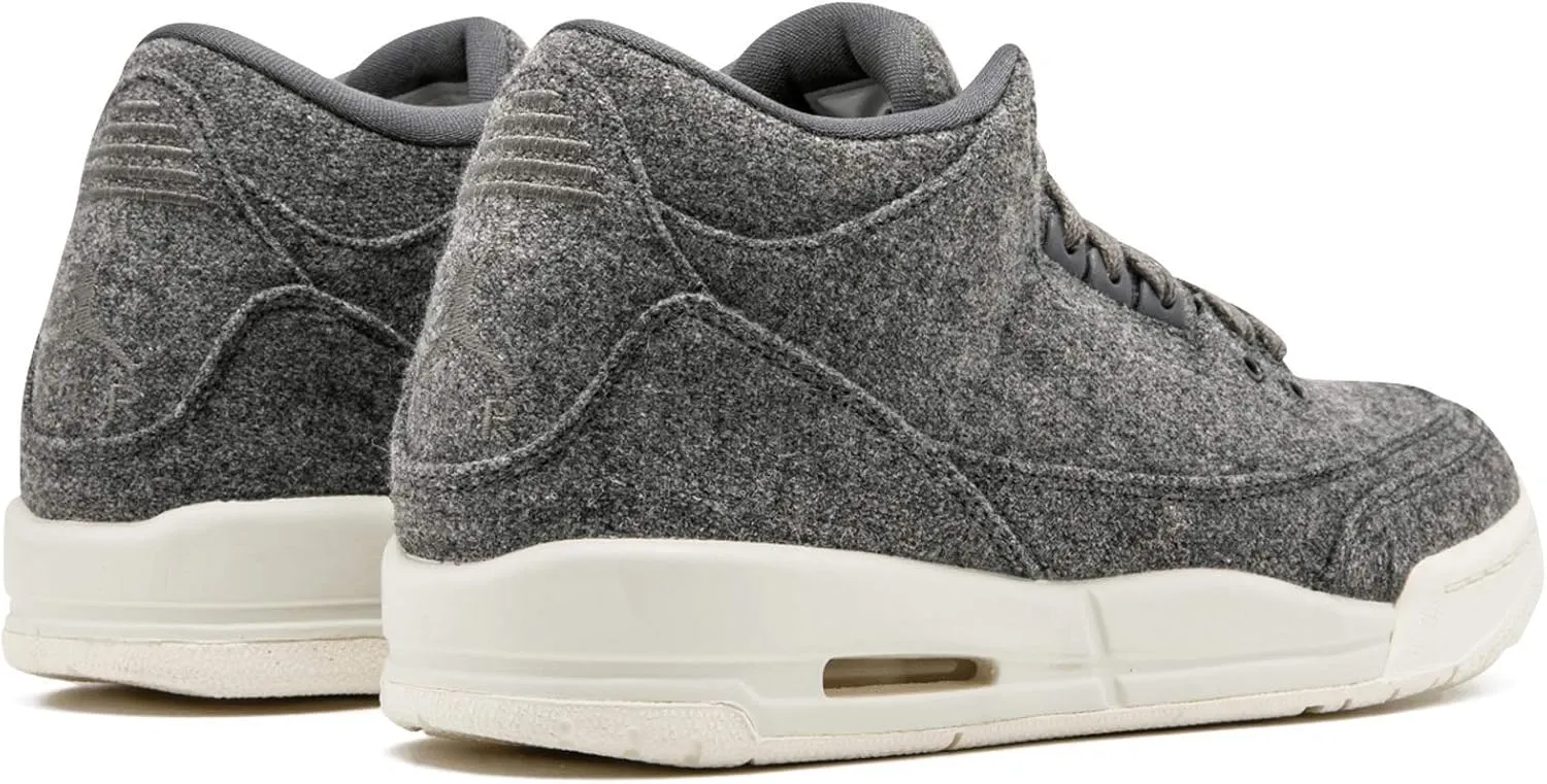 Jordan Retro 3 Basketball Gradeschool Kid's Shoes