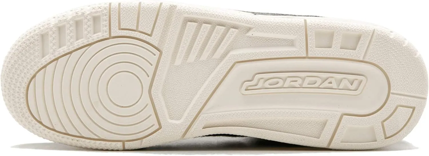 Jordan Retro 3 Basketball Gradeschool Kid's Shoes