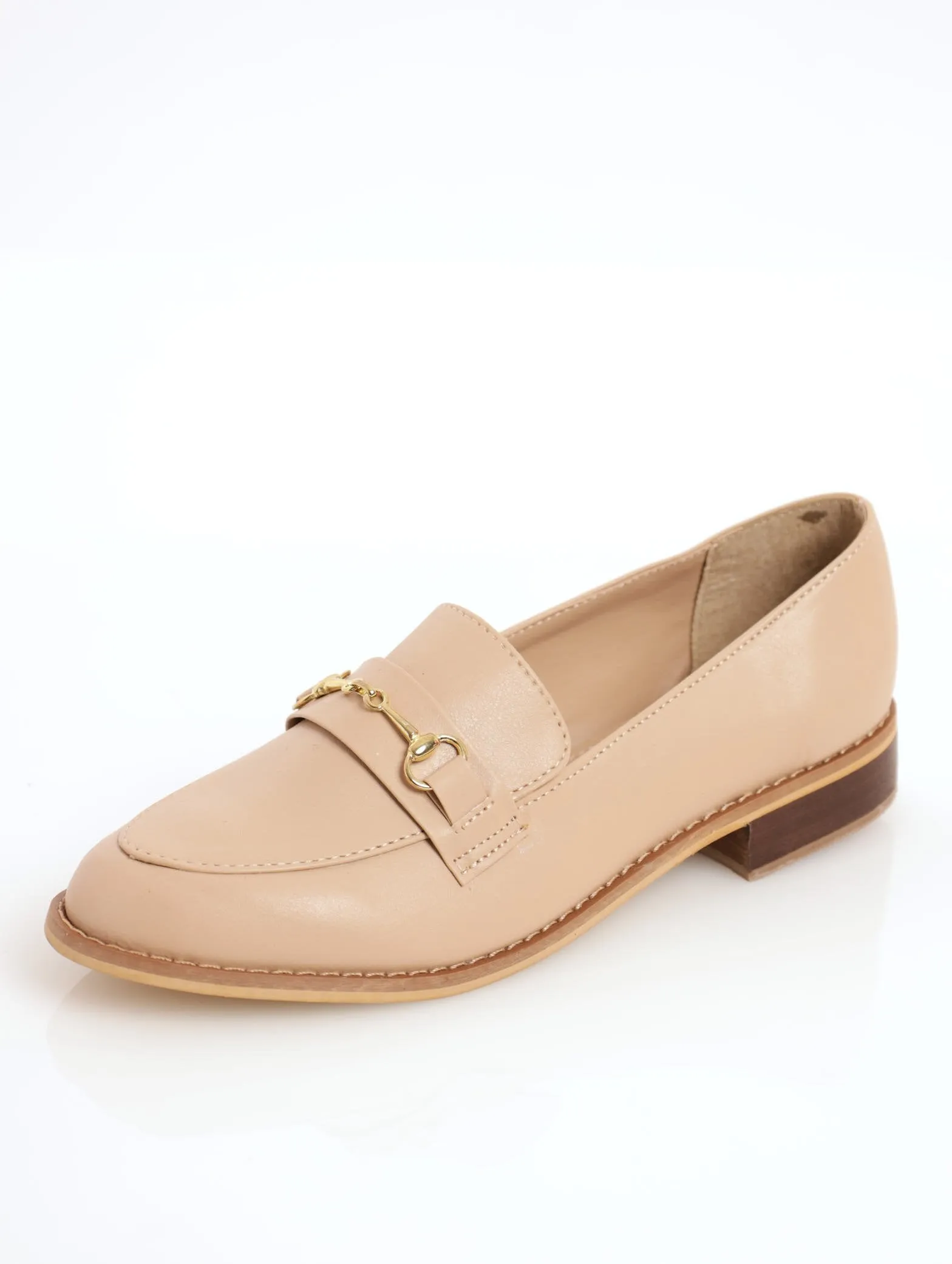 Ladies Full Patent Embossed Loafer With Metal Bar - Beige