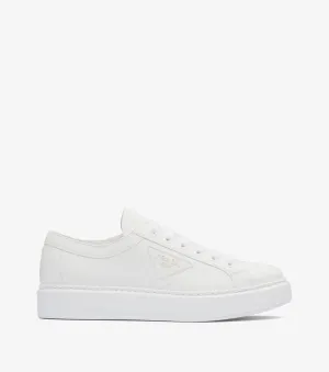 Macro Low-Top