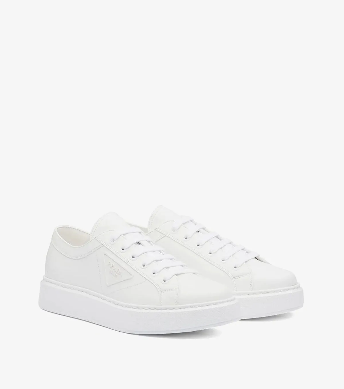 Macro Low-Top