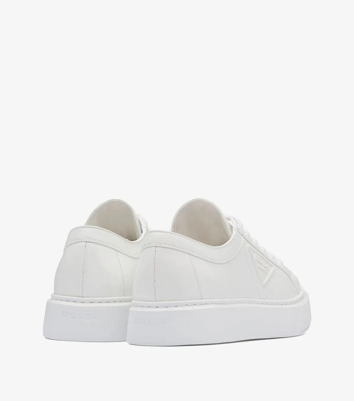 Macro Low-Top