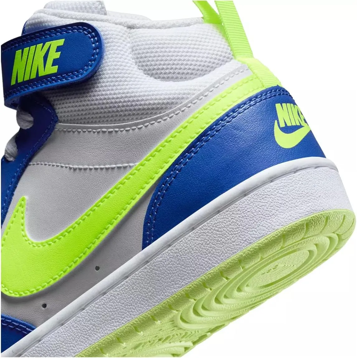 NIKE Boy's Sneaker