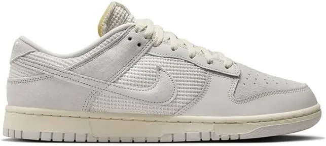 Nike Men's Sneaker