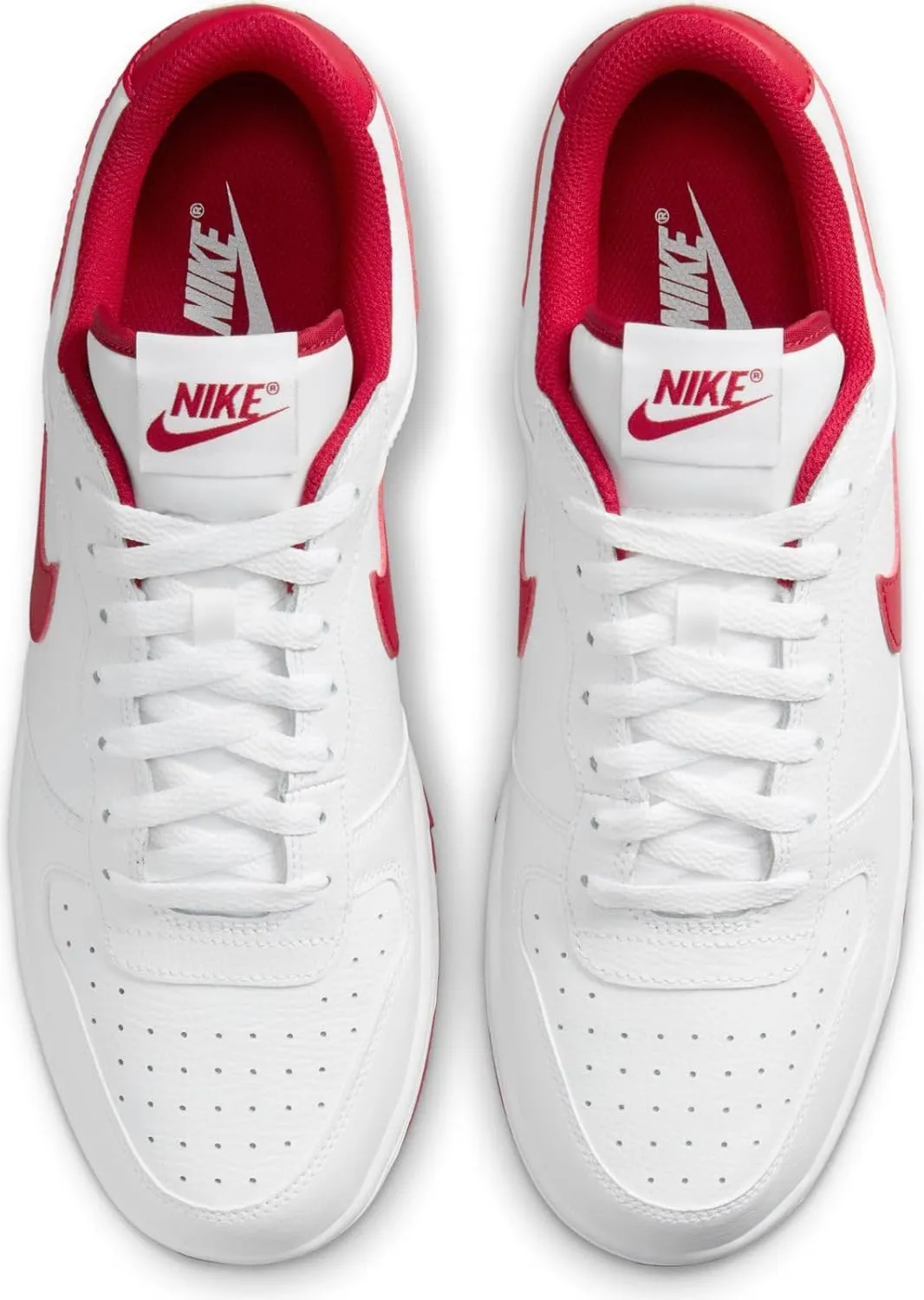 NIKE Men's Sneaker