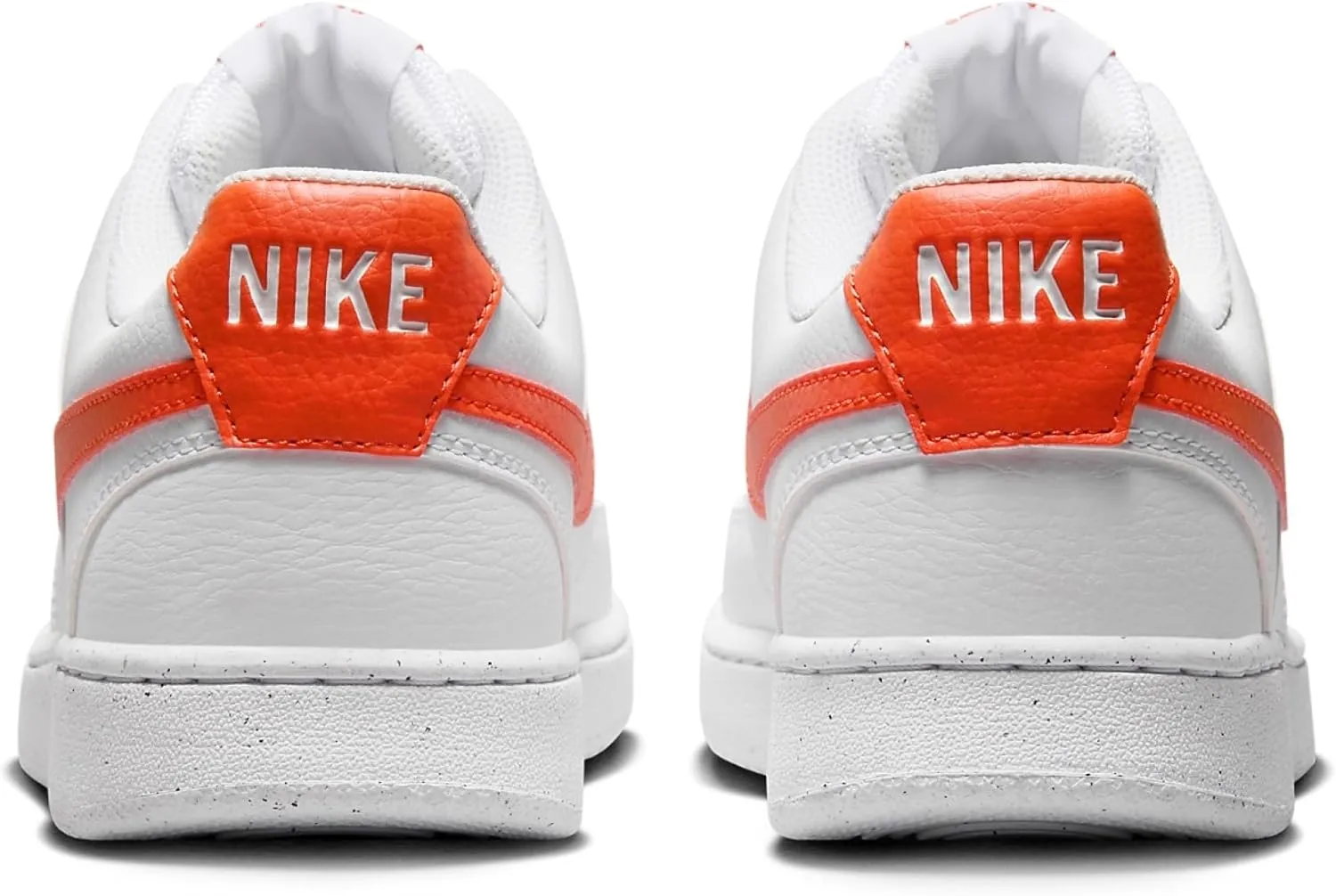 NIKE Men's Sneaker