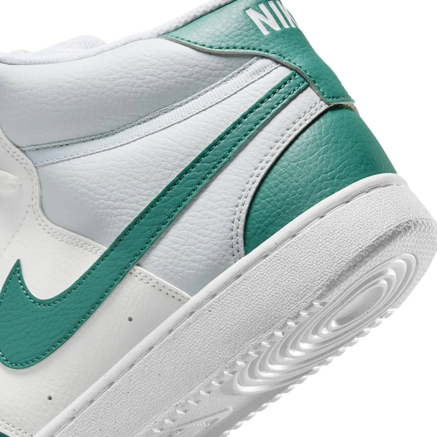 Nike Men's Sportswear Shoe