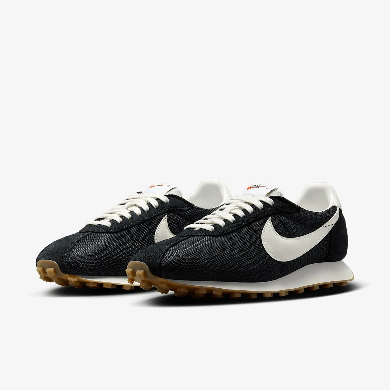 Nike Women's LD-1000 Sneakers