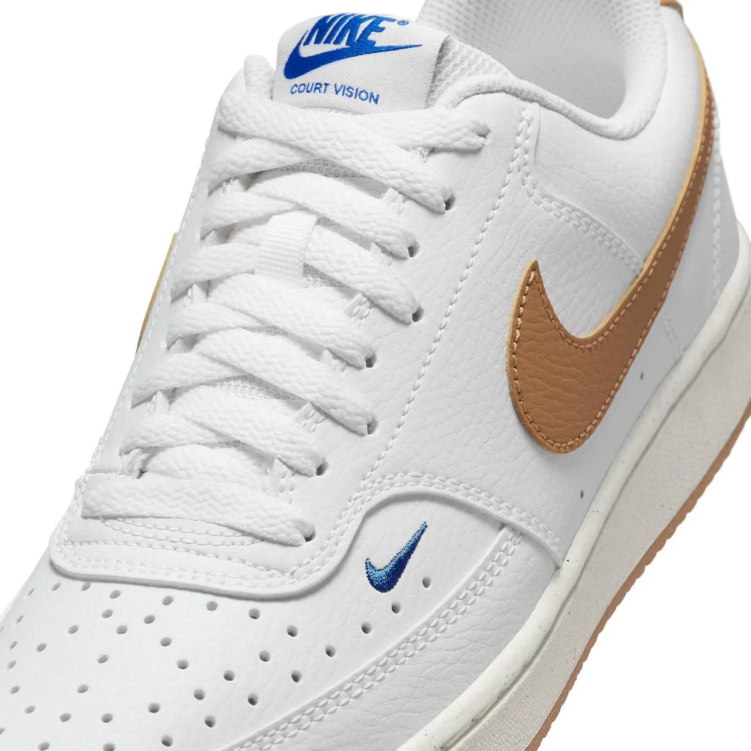 Nike Women's Sportswear Sneaker