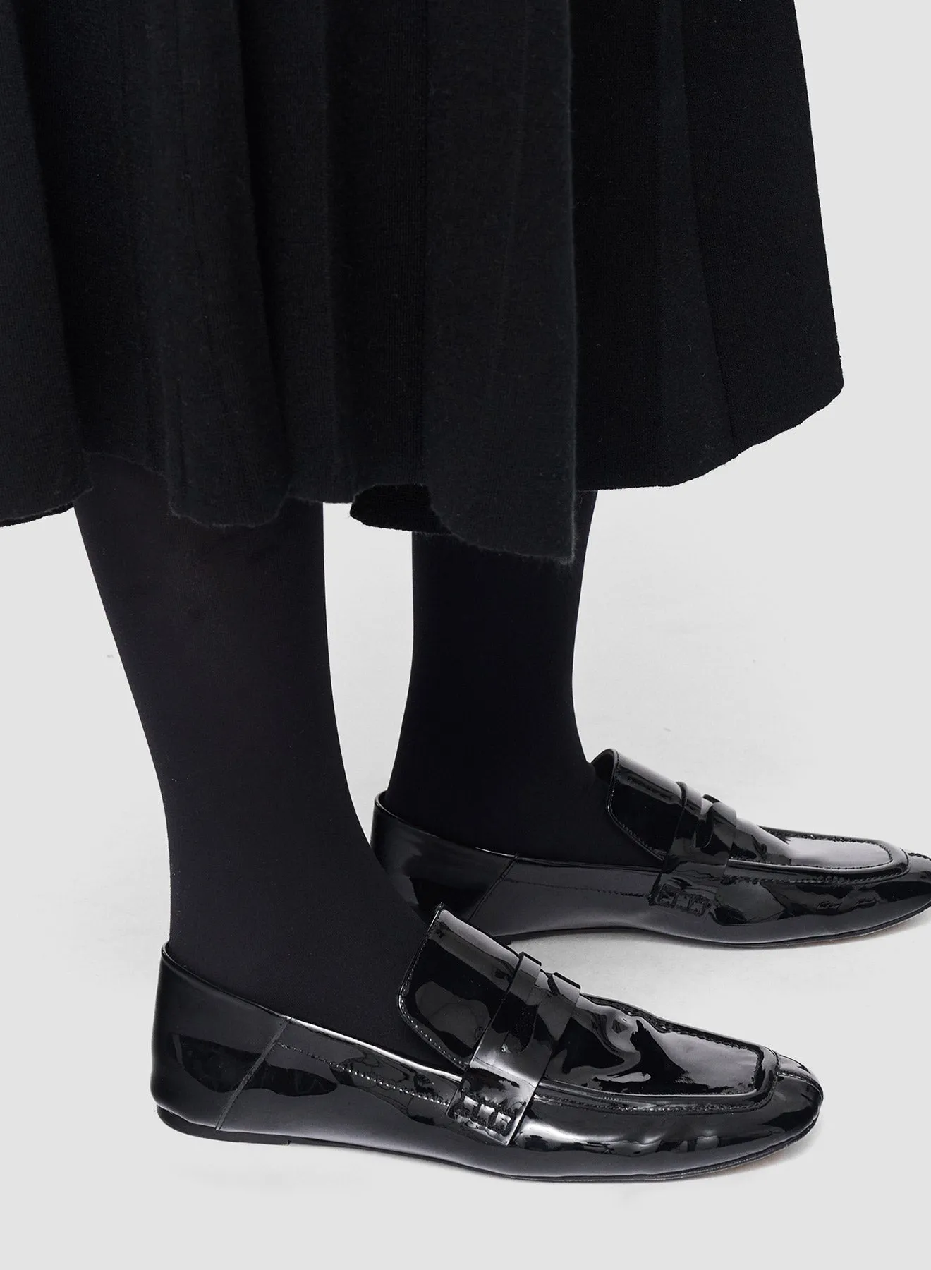 PATENT LOAFER