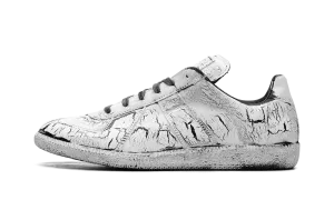 Replica Low Top Sneaker "Cracked"