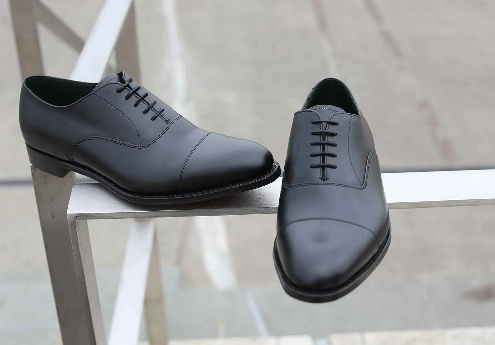 Robinson Antrim - Black