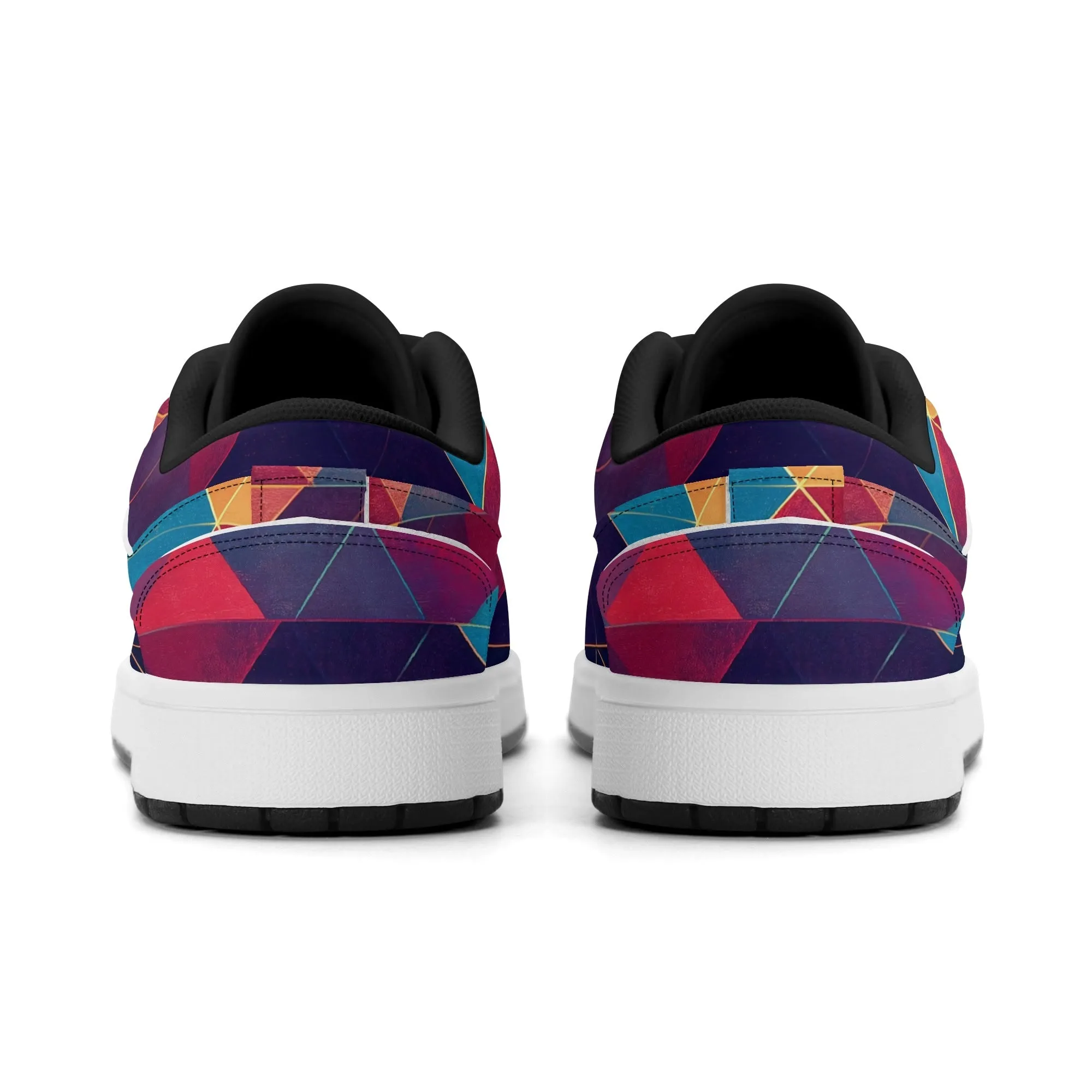 Triangle v2 Low Top Leder Sneaker für Damen