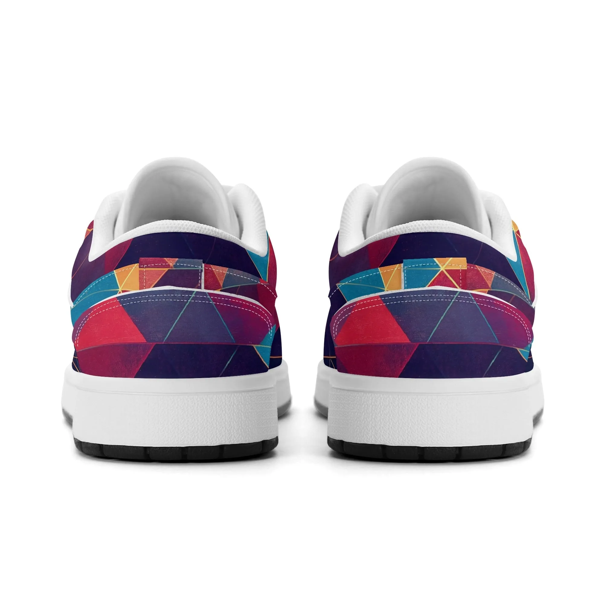 Triangle v2 Low Top Leder Sneaker für Damen