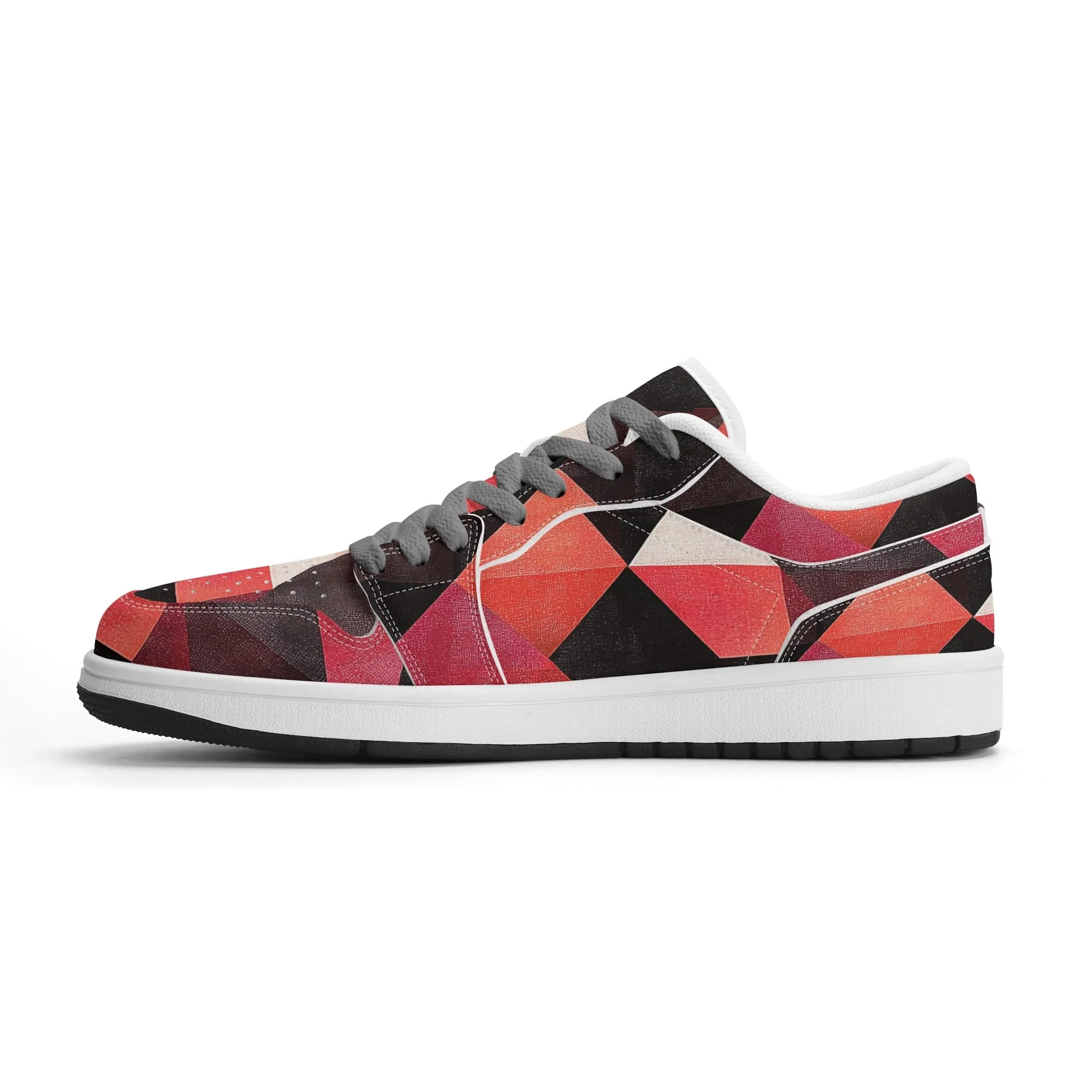Triangle v6 Low Top Leder Sneaker für Damen