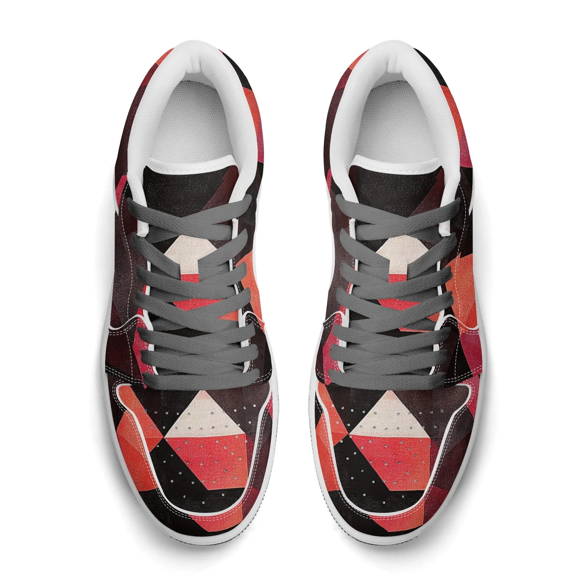 Triangle v6 Low Top Leder Sneaker für Damen