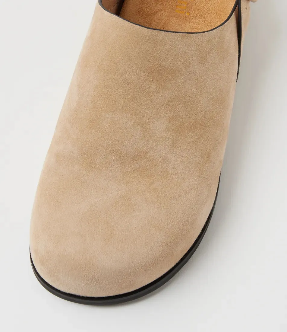 Vumina | Camel