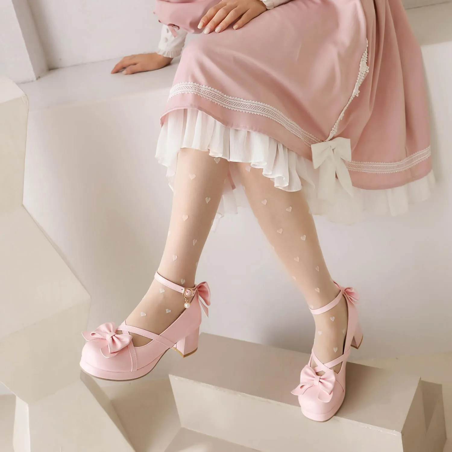 Womens Round Toe Ankle Strap Mary Janes Patent Platform High Heels Pumps Bow Kawaii Chunky Mid Heel Closed Toe Cute Goth Strappy Dress Shoes