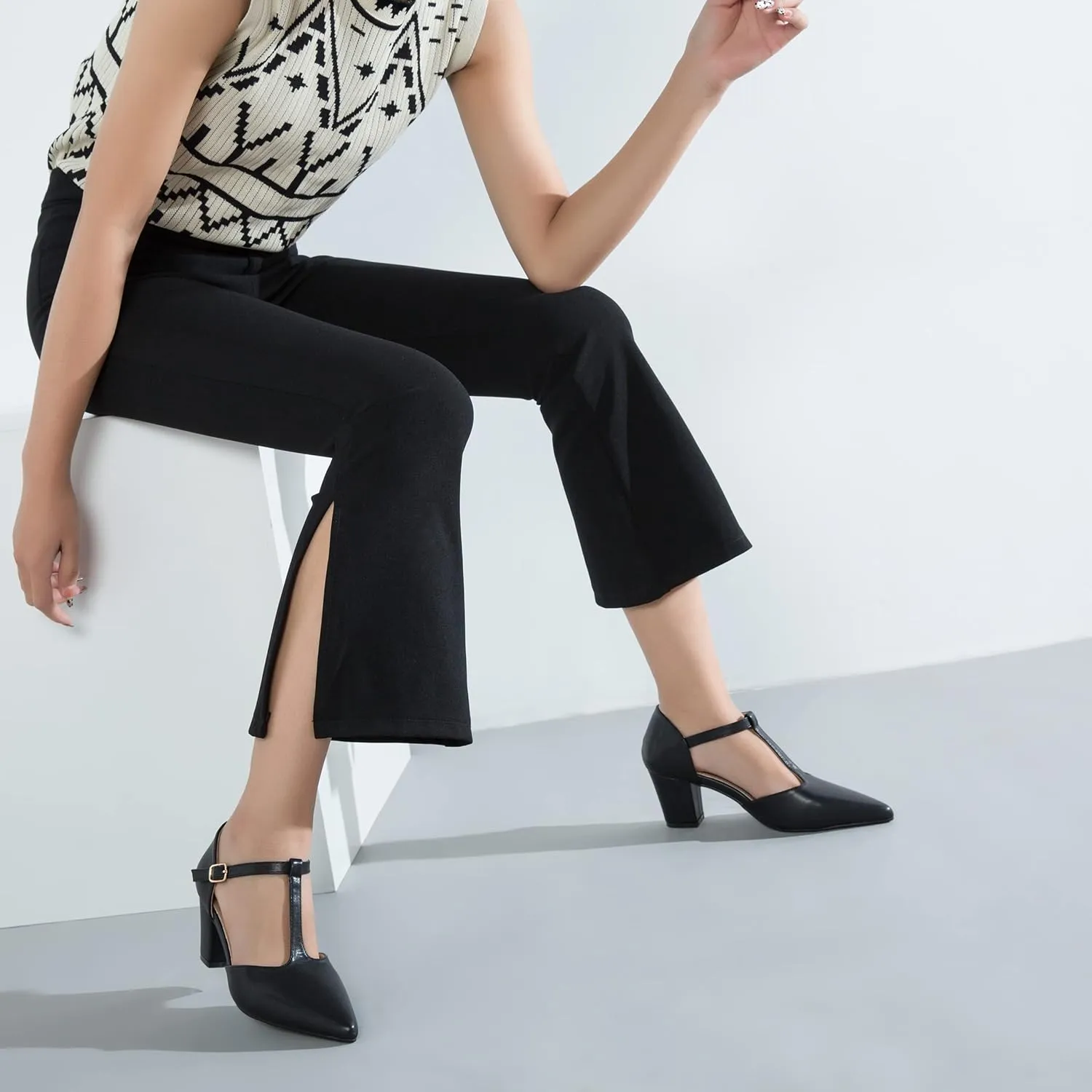 Womens T Strap Mary Jane Shoes Chunky Block Heel Pointed Toe Ankle Strap Buckle Dress Pumps